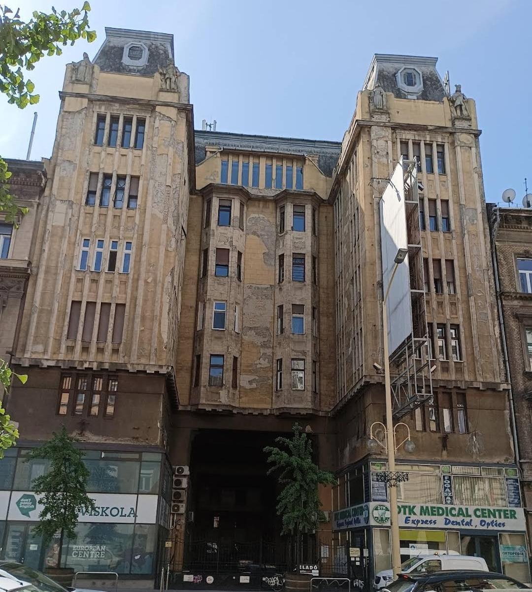 Charmhub Budapest: Your Stylish Sanctuary In The Heart Of The Budapešť